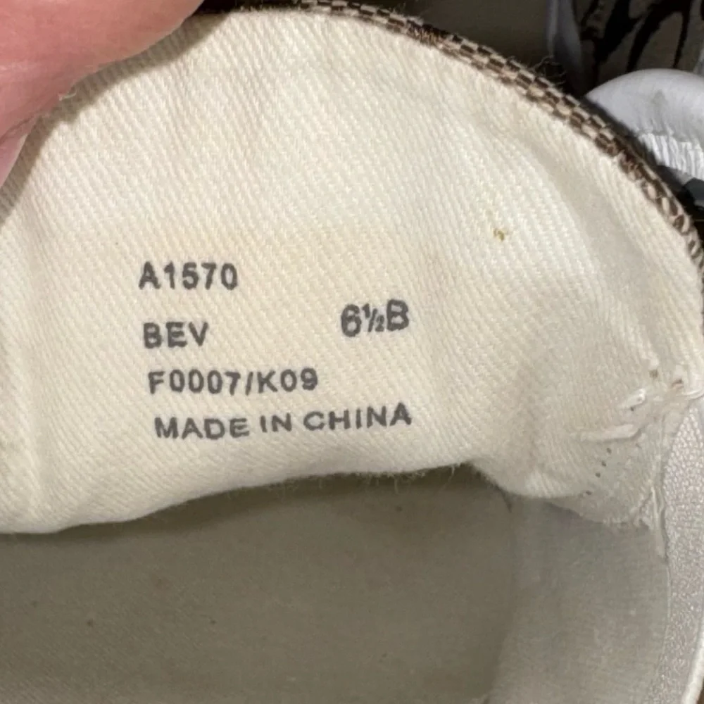 Coach BEV Brown Monogram Laceless Slip On Sneaker Size 6.5
